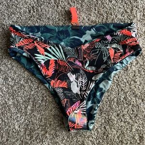 Maaji swim bottom